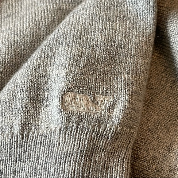 Vineyard Vines Raglan Sleeve Sweater in Gray Heather Size Medium NEW - Picture 5 of 6